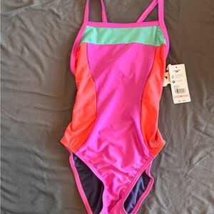 Speedo NWT Swimwear